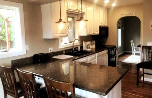 Ten Sleep House | The Big Horn Retreat: 4Bed/2Bath in Heart of Ten Sleep - Adventure meets Comfort