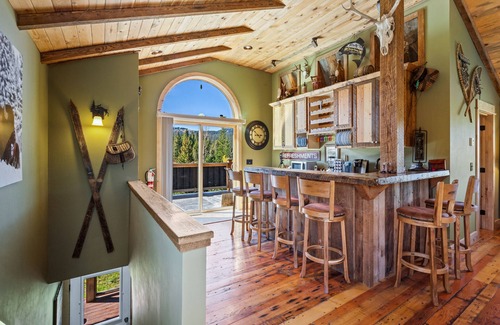 Lazy Acres House | The Big House at Bunk House