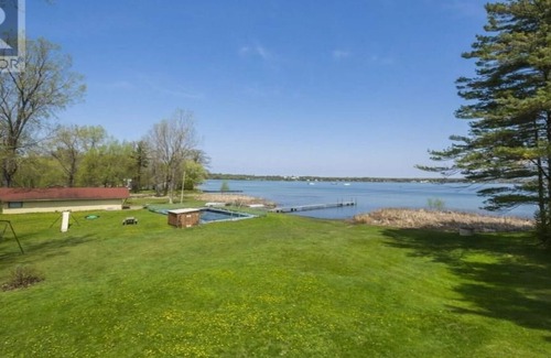 Milford House | The Big House on Smith's Bay - Sleeps 12