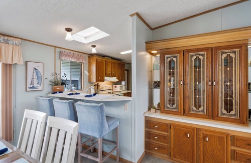 Buckhead Ridge House | The Big Ole Fish House
