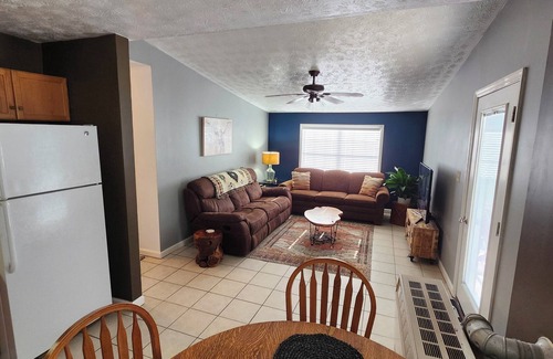 Ashley Oaks House | The Big Red Barn Unit #1-Direct trail access within 150 yards to G-23