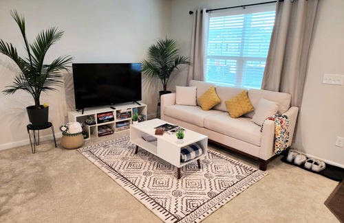 Columbia House | The Birch 4 BD @ USC Stadium & Ft Jackson