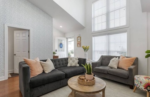 Spring Hill House | The Birch Perch - A Spring Hill