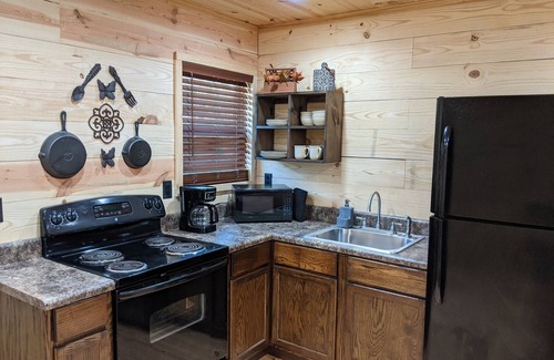 Fort Payne Cabin | The Bird house