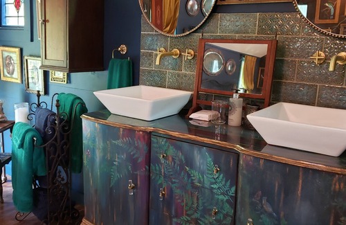 Dickinson Bed & Breakfast | The Birdcage Saloon is true hidden gem, in a secret garden. Romance awaits here