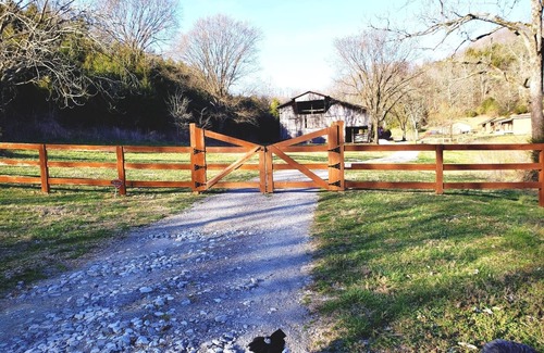 Macon Cabin | The BirdDog Farm Cabin #1