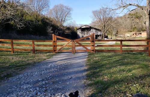 Macon Cabin | The BirdDog Farm Cabin #4