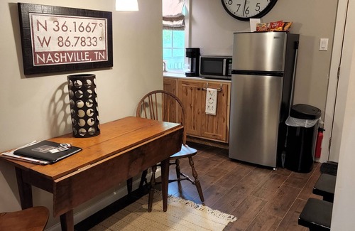 Macon Cabin | The BirdDog Farm Cabin #5