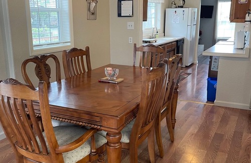 Klamath Falls House | The Birdhouse
