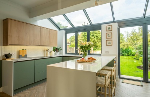 Heworth House | The Birdie- Sleeps 5 guests