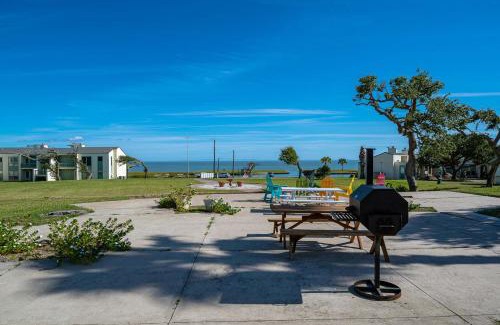 Sailhouse Apartment | The Birds and The Beach