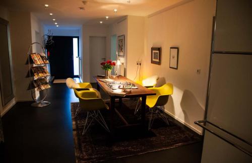 Schlitz Apartment | the birdy mountains luxury lodge 146qm, Sauna, Entertainment