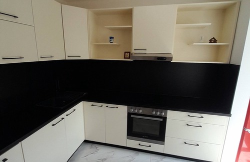 Sofia Apartment | The Black and White Apartment