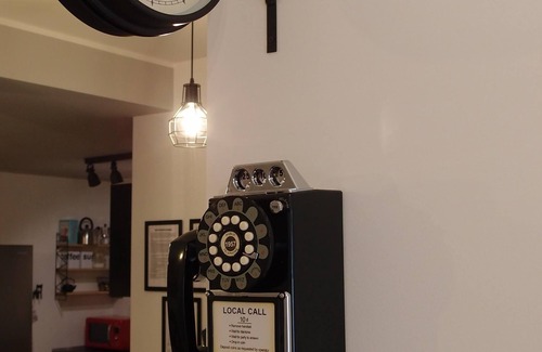 Valenzano Apartment | The black dog house: All NEW retro & industrial apartment close to Bari