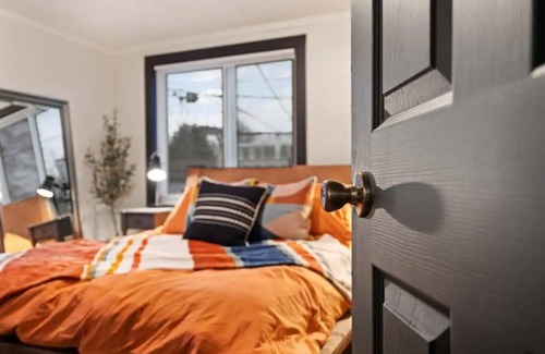 New Albany Apartment | The Black Ensemble O.T.C.