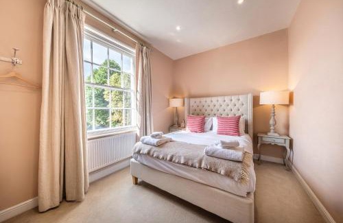 Long Melford Hotel | The Black Lion, Long Melford