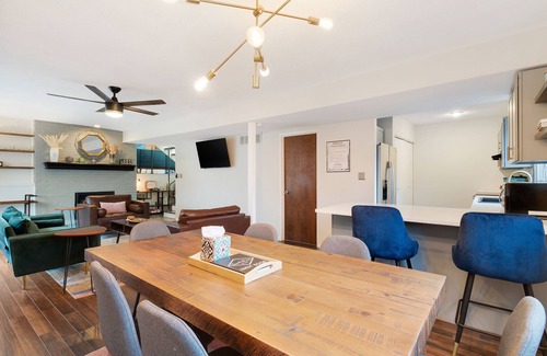Overland Park House | The Blackstone - Mid Century Overland Park Beauty
