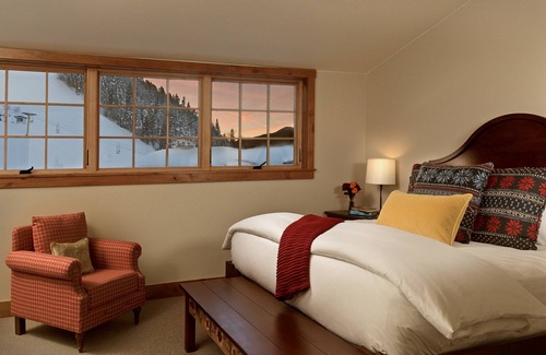Taos Ski Valley Hotel | The Blake at Taos Ski Valley
