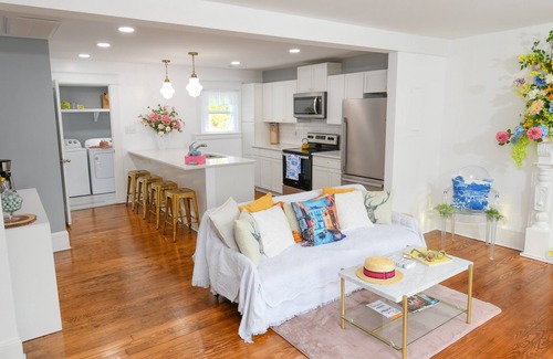 Washington House | The Blooming Bungalow