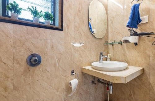 Santacruz West Apartment | The Blue Abode! Premium 1Bhk Santacruz West