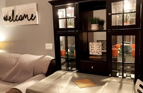 Deltona Lakes Apartment | The Blue Agave—Private Studio w/Roman Tub