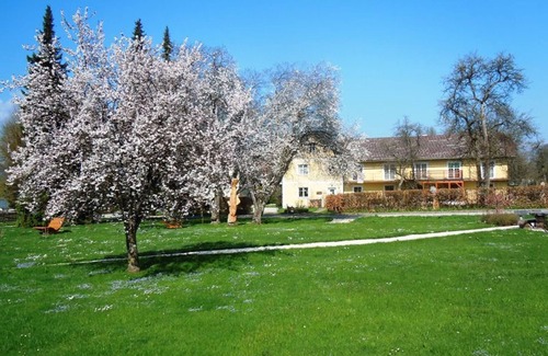Weyregg am Attersee Apartment | The blue apartment - Apartments Huber