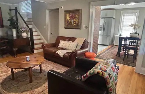 West Hartford Apartment | The Blue Back Bungalow