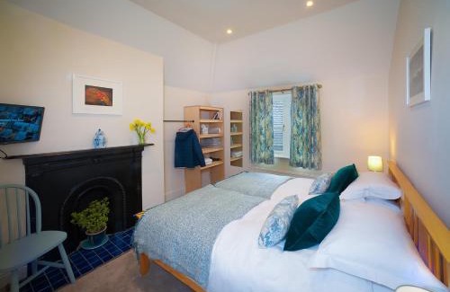 Cocking Hotel | The Blue Bell