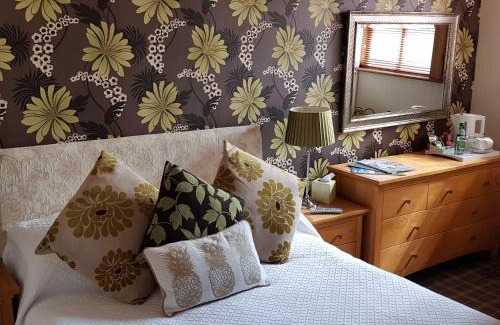 Weaverthorpe Hotel | The Blue Bell Inn