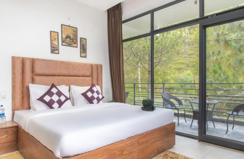 Kumarhatti Apartment | THE BLUE BERRY BY HiLL CREST I 2BHK APARTMENTS I AC I ROOF TOP MODERN CAFE I