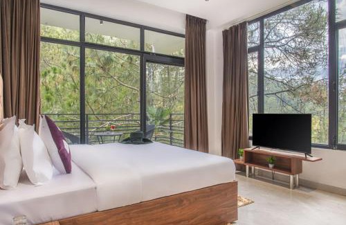 Kumarhatti Apartment | THE BLUE BERRY BY HiLL CREST I 2BHK APARTMENTS I AC I ROOF TOP MODERN CAFE I