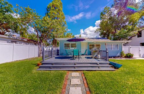Riverside Heights House | The Blue Bird