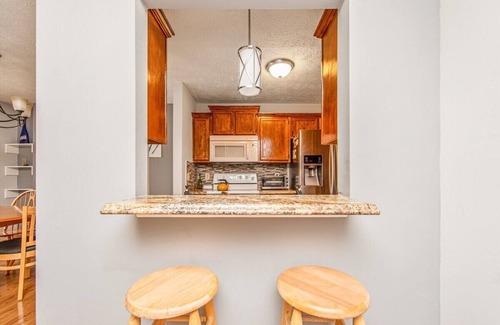 Fayetteville House | The Blue Burble Inn S