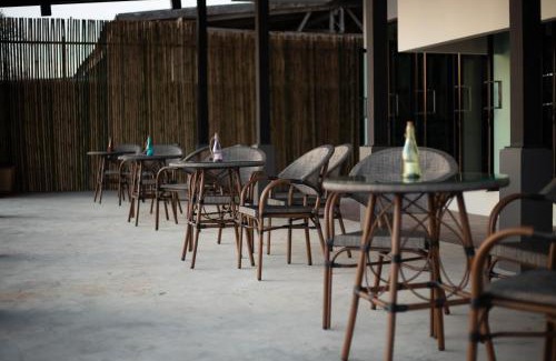 Don Sak Hotel | The Blue C Donsak