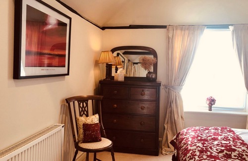 Fen Stanton Bed & Breakfast | The Blue Cow