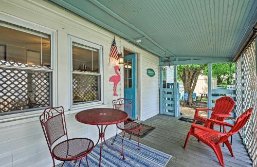 Colonial Beach House | The Blue Crab Cottage - 3 Blocks From The Beach!