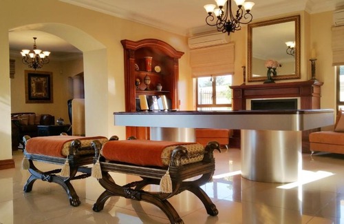 Hartbeespoort House | The Blue Crane Villa