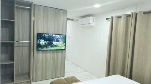 Paramaribo Apartment | The Blue Donkey