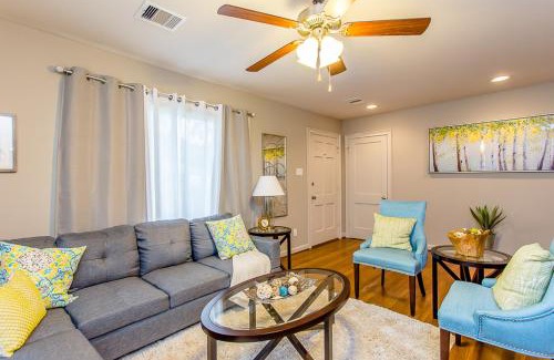 OST - South Union House | The Blue Door Bungalow - Luxury Home Downtown Houston