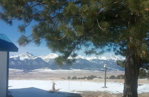 Westcliffe House | The Blue Elk: Private Retreat : Breathtaking Mountain Views - Excellent Access
