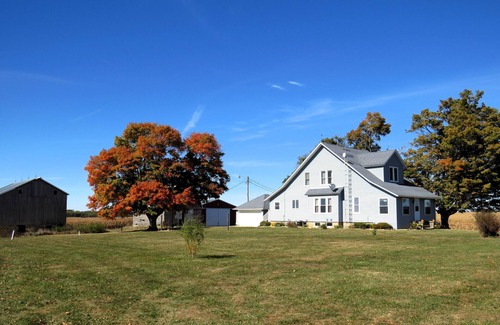 Galt House | The Blue Farmhouse: a quiet place to relax and enjoy the country life!