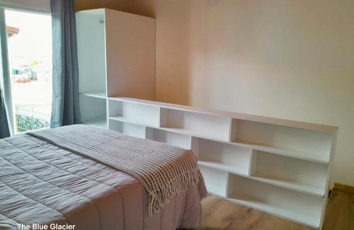 Macrozona Bahia Redonda y Primeros Faldeos House | THE BLUE GLACIER