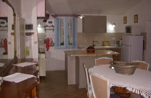 Sassari House | The blue holiday home of La Pervinca