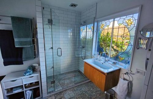 Paekakariki House | The Blue House