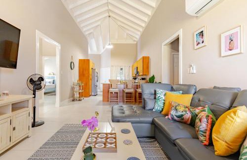 Boscobel House | The Blue Jade Vacation Home