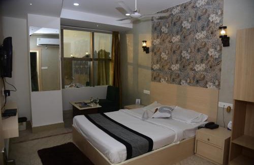Cuttack Hotel | The Blue Lagoon Hotel Premium