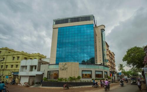 Cuttack Hotel | The Blue Lagoon Hotel Premium