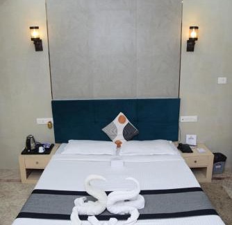 Cuttack Hotel | The Blue Lagoon Hotel Premium
