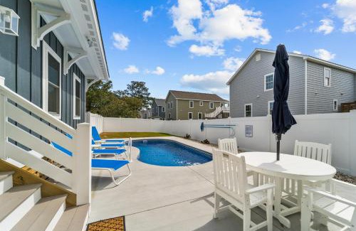 Colington House | The Blue Marlin