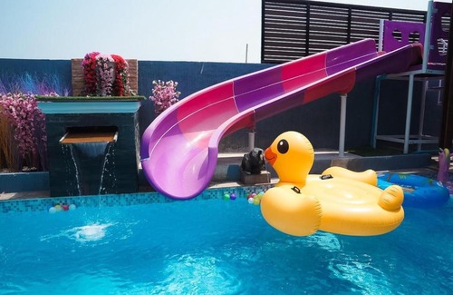 Kao Yai Villa | The Blue Mountain Pool Villa Cha-am
